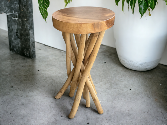 Holz Beistelltisch – Holzhocker Couchtisch – Handgefertigt – Verzweigt aus Suar- und Teakholz – 50x28x28 cm